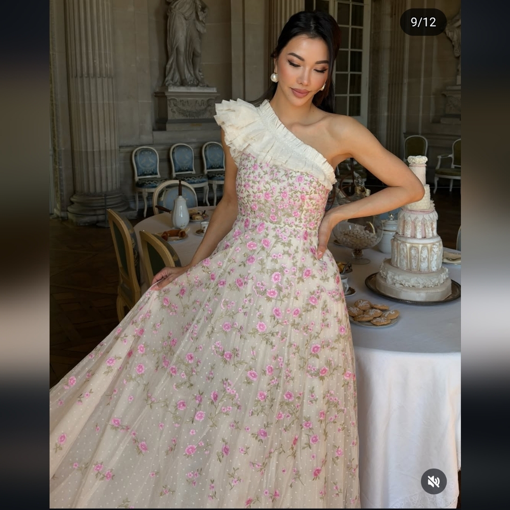 BHLDN Needle & Thread Dress size US 6 $985 - Picture 2 of 14